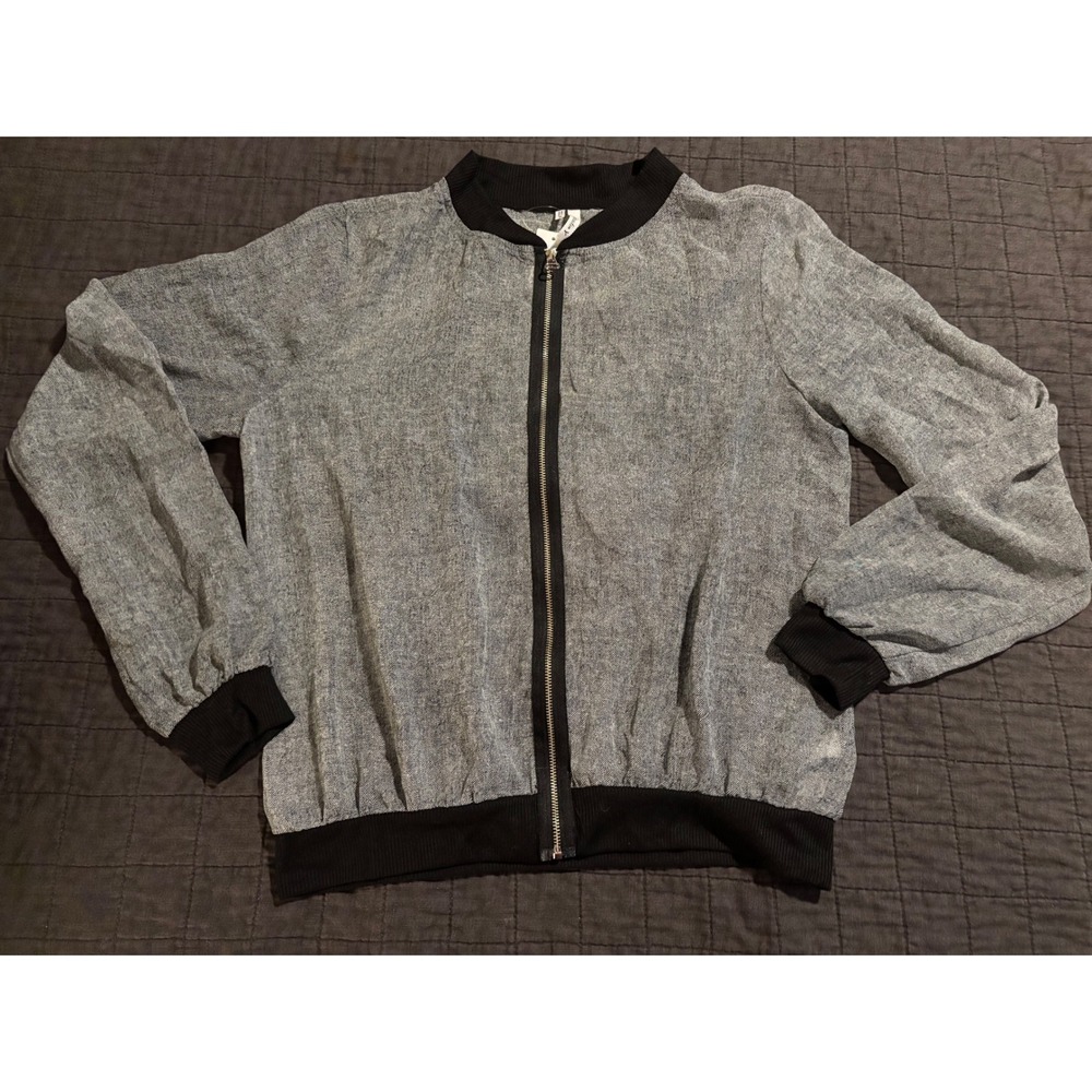 Maurices Studio Y Womens Medium Gray Black Zip Up Bomber Jacket Casual NWT